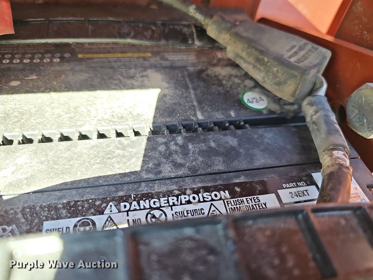 image for item DP6471 2001 DItch Witch 8020T cable plow