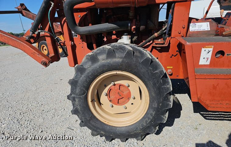 image for item DP6471 2001 DItch Witch 8020T cable plow