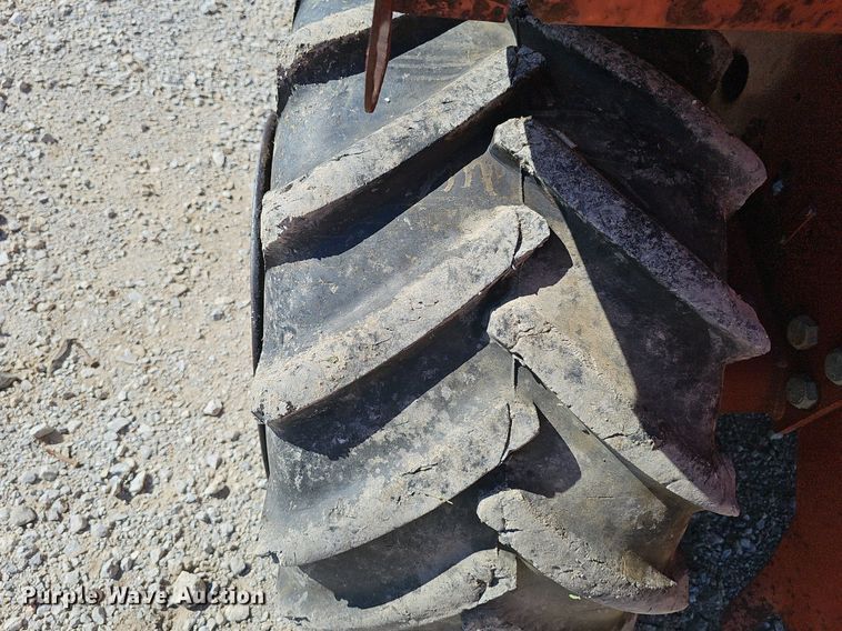 image for item DP6471 2001 DItch Witch 8020T cable plow