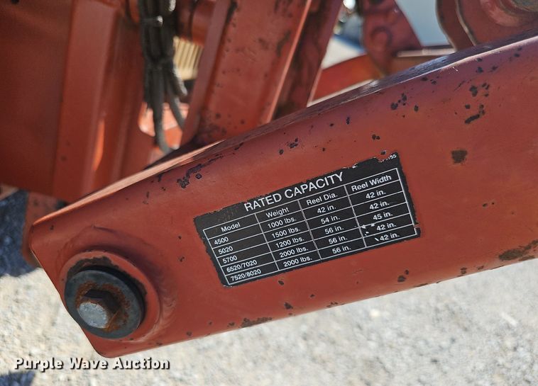 image for item DP6471 2001 DItch Witch 8020T cable plow