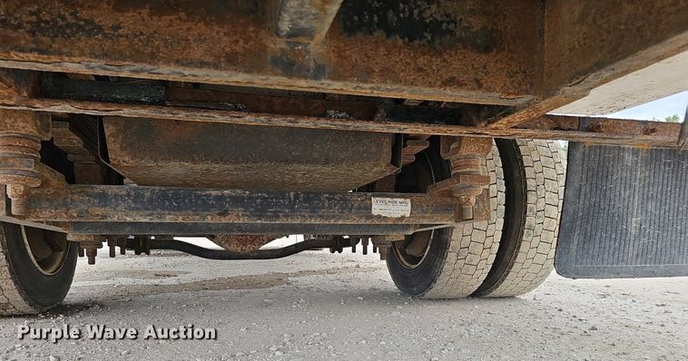 image for item DP6482 2005 Chevrolet C4500 bucket truck