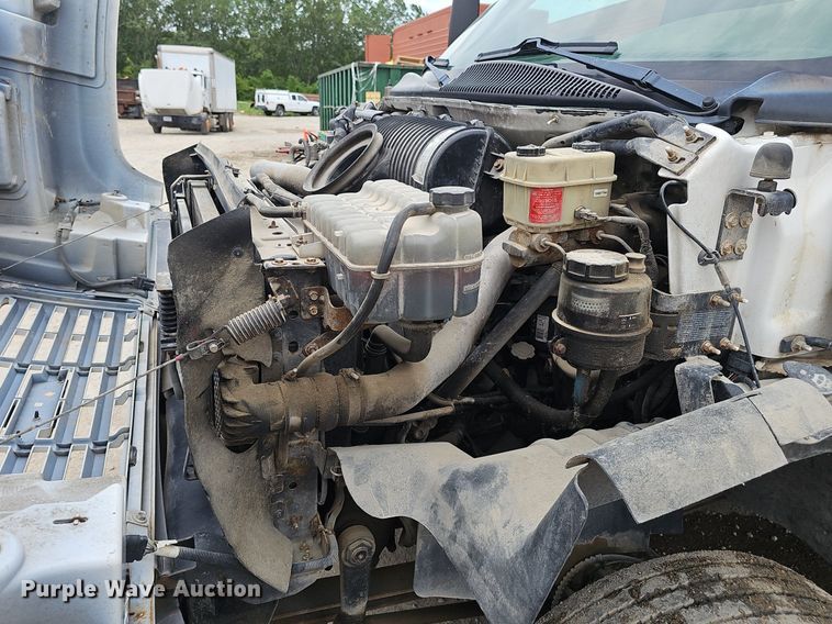 image for item DP6482 2005 Chevrolet C4500 bucket truck