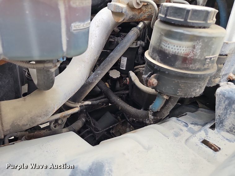 image for item DP6482 2005 Chevrolet C4500 bucket truck