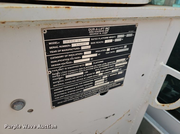 image for item DP6482 2005 Chevrolet C4500 bucket truck