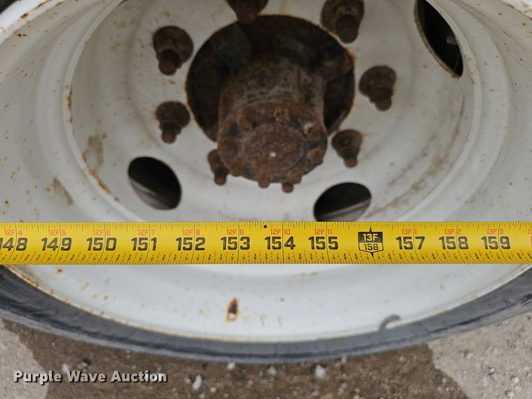 image for item DP6482 2005 Chevrolet C4500 bucket truck