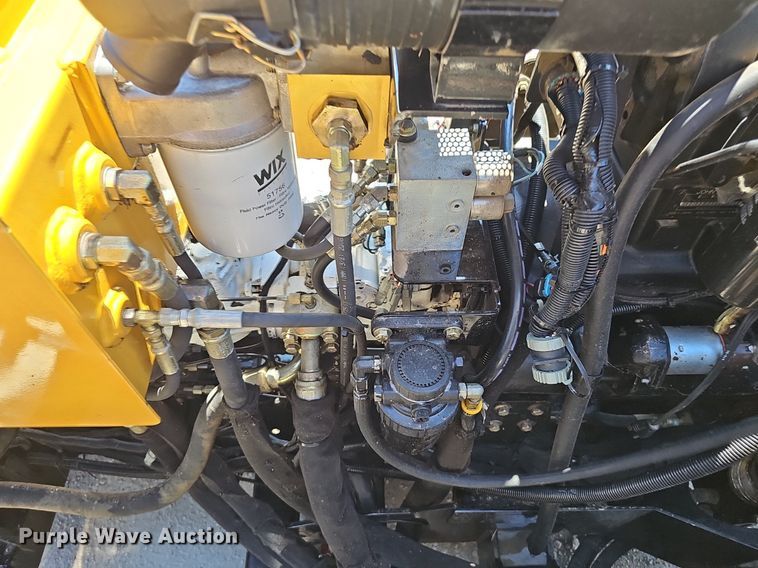 image for item DP6483 2006 Vermeer  D24x40II Navigator  directional boring unit