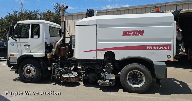 image for item DP6490 2009 Nissan 3300 street sweeper truck