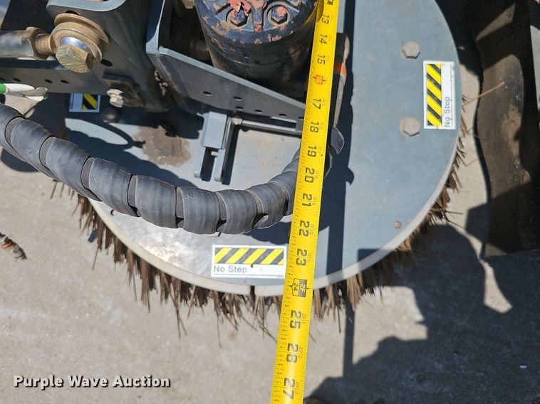 image for item DP6490 2009 Nissan 3300 street sweeper truck