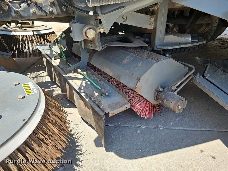 image for item DP6490 2009 Nissan 3300 street sweeper truck