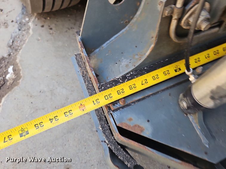 image for item DP6490 2009 Nissan 3300 street sweeper truck