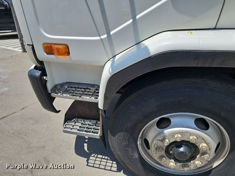 image for item DP6490 2009 Nissan 3300 street sweeper truck