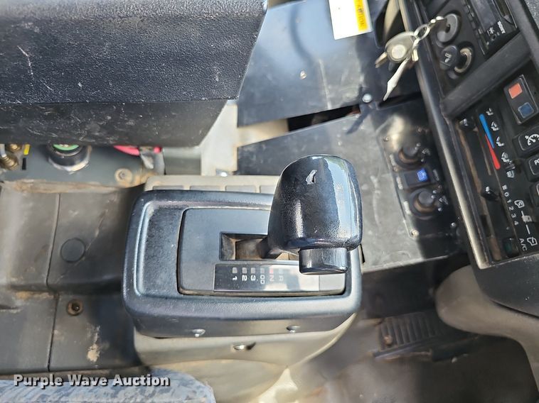 image for item DP6490 2009 Nissan 3300 street sweeper truck