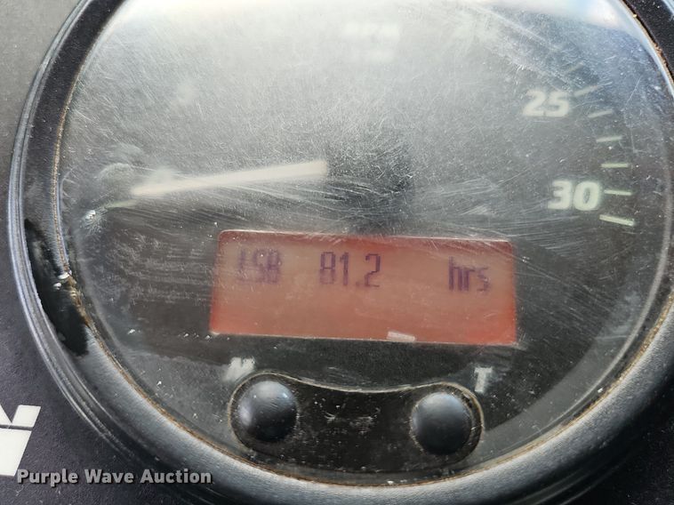 image for item DP6490 2009 Nissan 3300 street sweeper truck