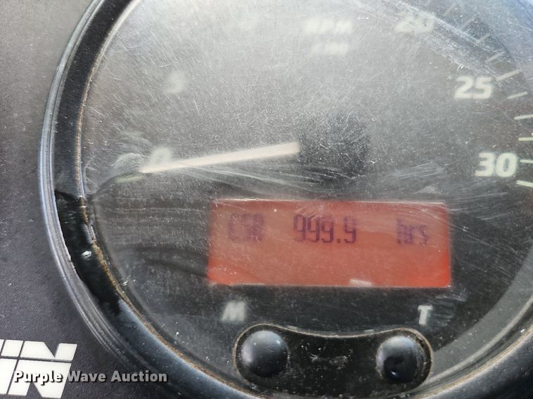 image for item DP6490 2009 Nissan 3300 street sweeper truck