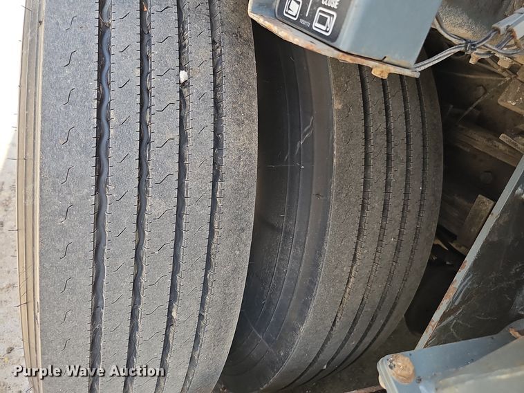 image for item DP6490 2009 Nissan 3300 street sweeper truck