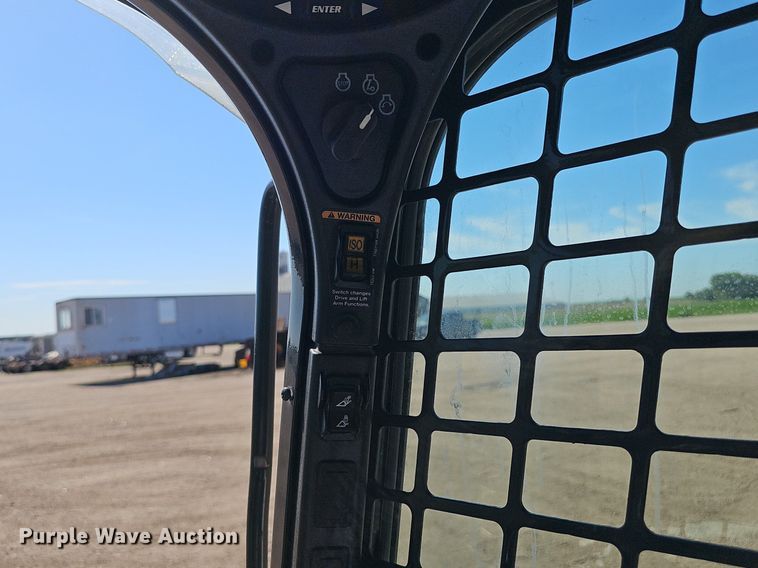 image for item DP6496 2022 Bobcat T770 tracked skid steer loader