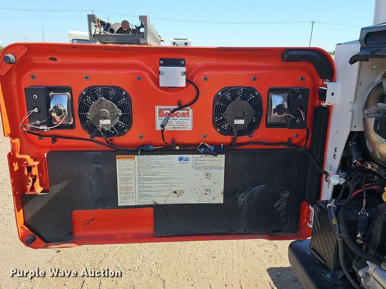 image for item DP6496 2022 Bobcat T770 tracked skid steer loader