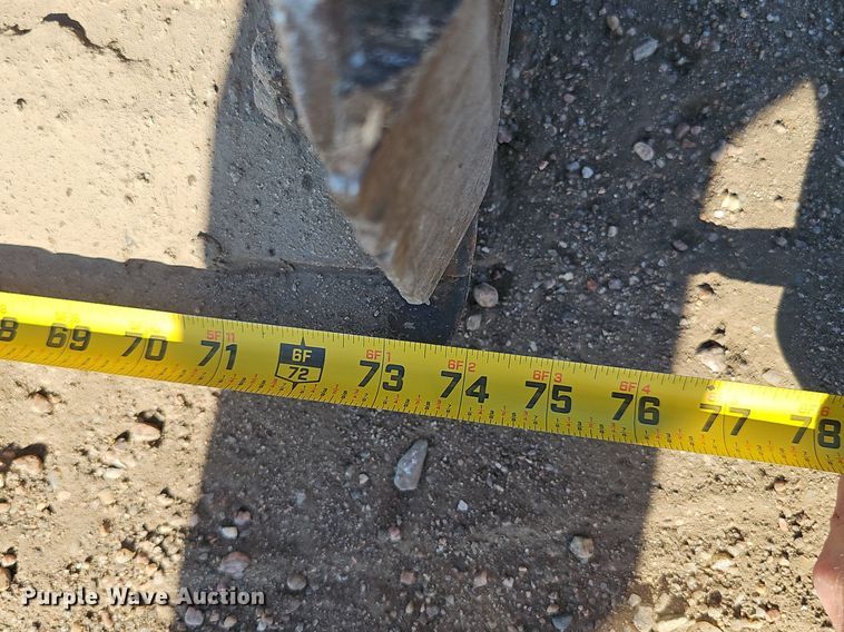 image for item DP6498 2019 Bobcat T595 tracked skid steer loader