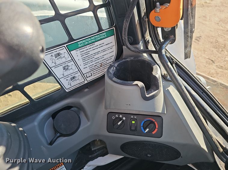 image for item DP6504 2022 Bobcat T770 tracked skid steer loader