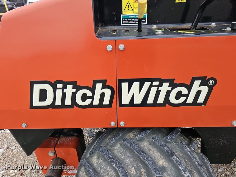 image for item DP6536 2018 Ditch Witch 410SX vibratory cable plow