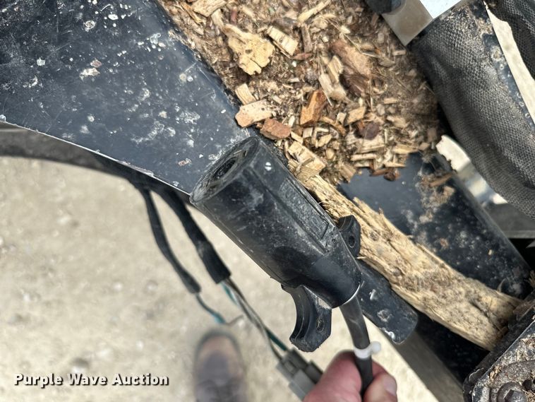 image for item DP8405 2008 Vermeer  BC2100XL wood chipper