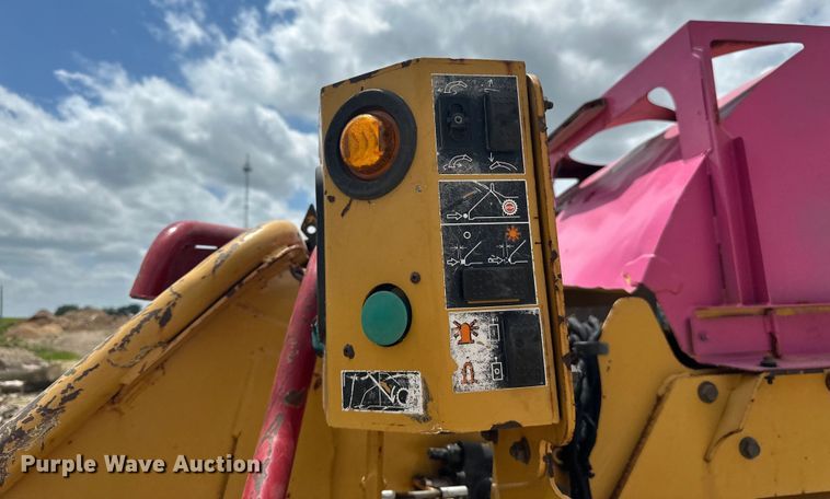 image for item DP8405 2008 Vermeer  BC2100XL wood chipper