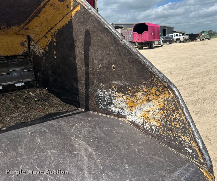 image for item DP8405 2008 Vermeer  BC2100XL wood chipper