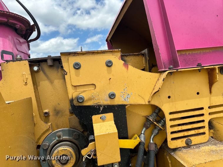 image for item DP8405 2008 Vermeer  BC2100XL wood chipper