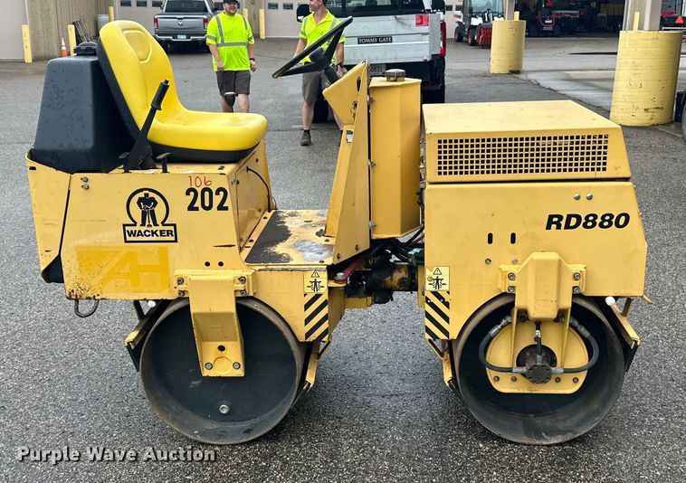 image for item DP8407 1997 Wacker RD880V double drum vibratory roller