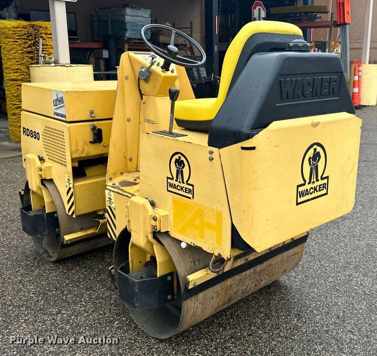 image for item DP8407 1997 Wacker RD880V double drum vibratory roller