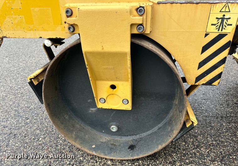 image for item DP8407 1997 Wacker RD880V double drum vibratory roller