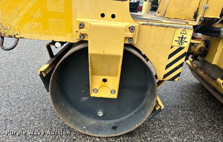 image for item DP8407 1997 Wacker RD880V double drum vibratory roller