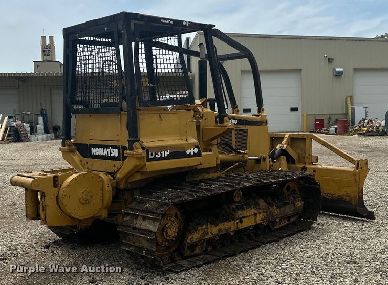 image for item DP8408 1982 Komatsu D31P-17 dozer
