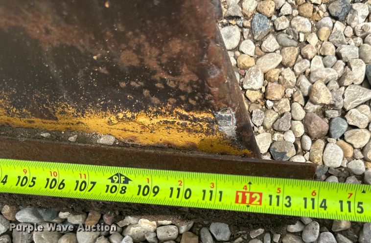 image for item DP8408 1982 Komatsu D31P-17 dozer