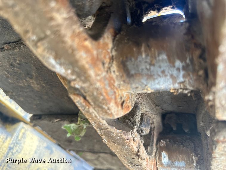 image for item DP8408 1982 Komatsu D31P-17 dozer