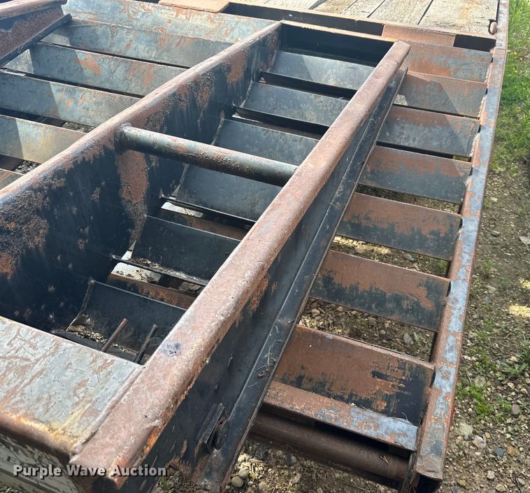 image for item DP8409 2003 Felling  FT40 equipment trailer