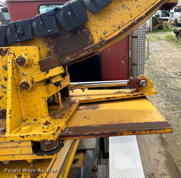 image for item DP8413 1977 International  F5050 6x6 pole setter truck