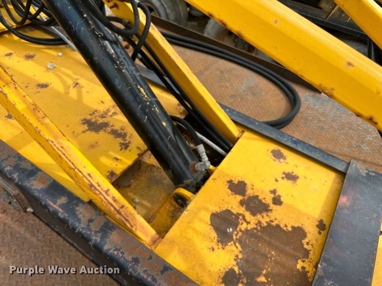 image for item DP8413 1977 International  F5050 6x6 pole setter truck