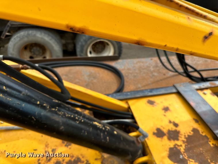 image for item DP8413 1977 International  F5050 6x6 pole setter truck