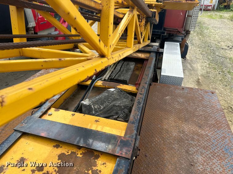 image for item DP8413 1977 International  F5050 6x6 pole setter truck