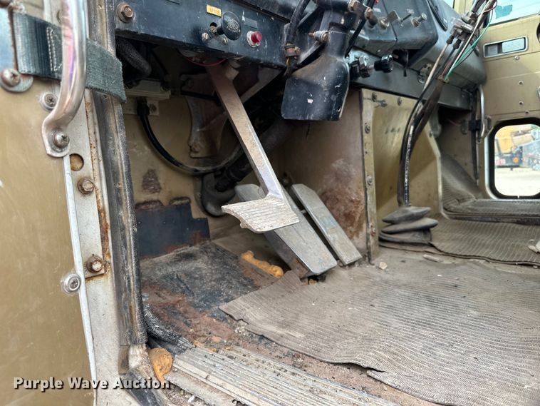 image for item DP8413 1977 International  F5050 6x6 pole setter truck