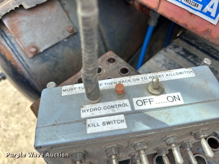 image for item DP8413 1977 International  F5050 6x6 pole setter truck