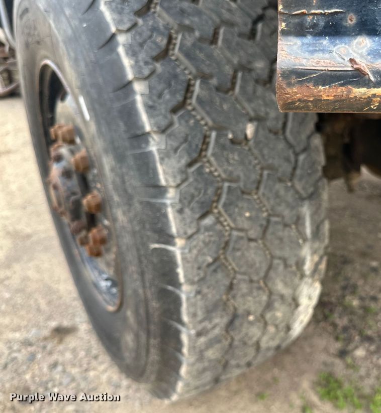 image for item DP8413 1977 International  F5050 6x6 pole setter truck