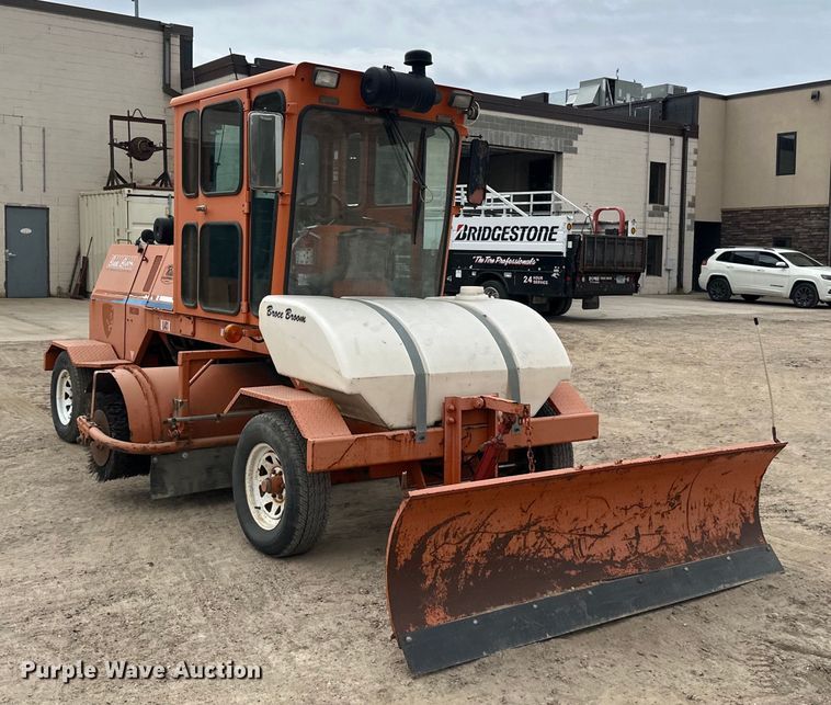 image for item DP8416 2005 Broce  RC350 broom