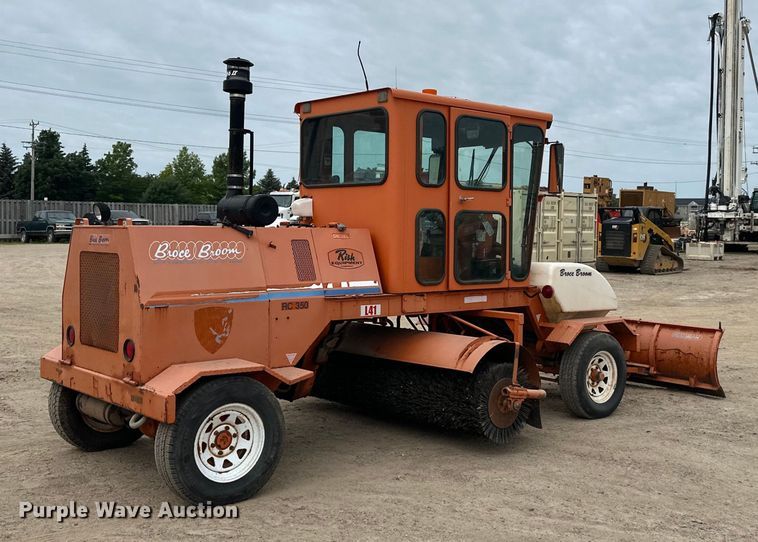 image for item DP8416 2005 Broce  RC350 broom