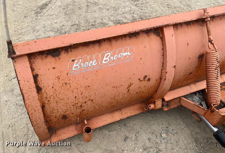 image for item DP8416 2005 Broce  RC350 broom