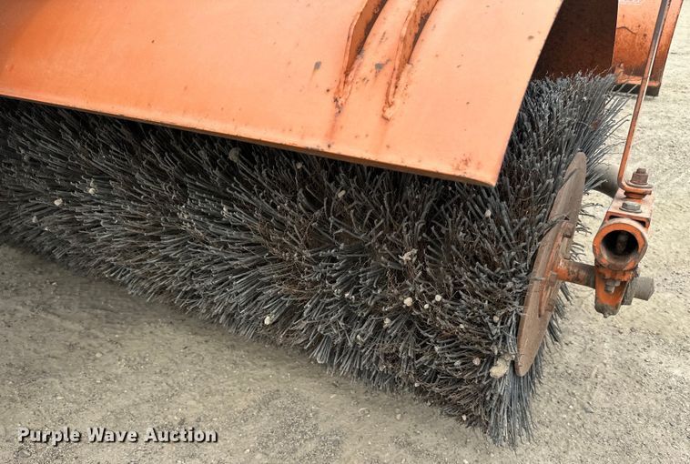 image for item DP8416 2005 Broce  RC350 broom