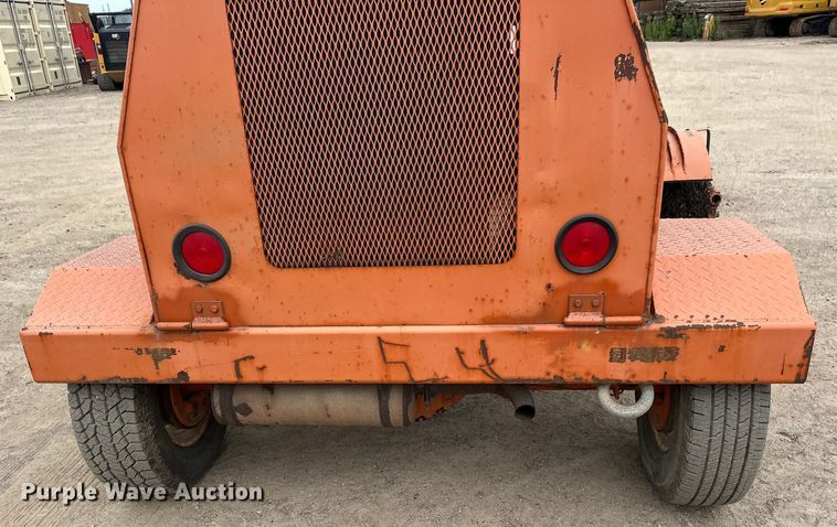 image for item DP8416 2005 Broce  RC350 broom