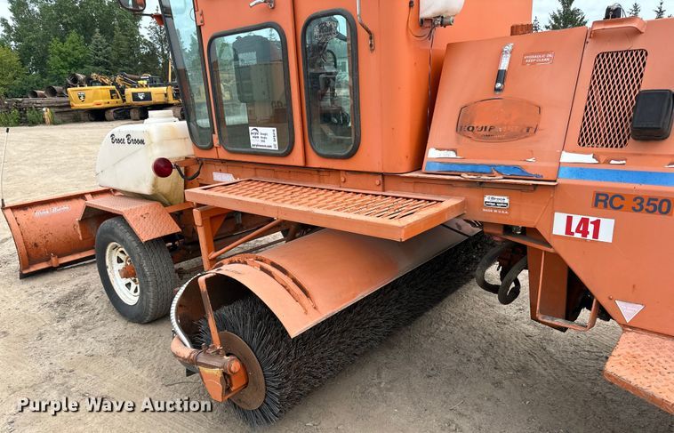 image for item DP8416 2005 Broce  RC350 broom