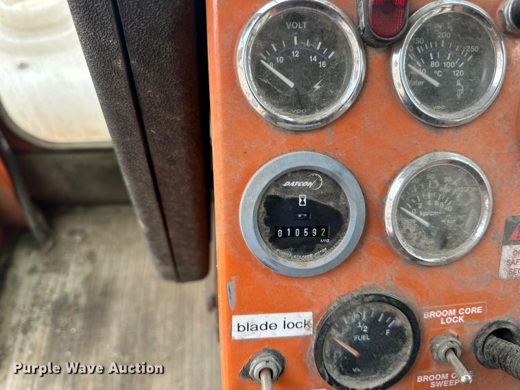 image for item DP8416 2005 Broce  RC350 broom